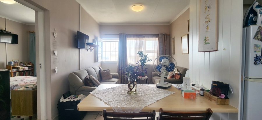 1 Bedroom Property for Sale in Bredasdorp Western Cape